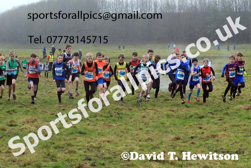 Boys under-13s 2022 North Eastern Harrier League, Thornley Farm, Peterlee, County Durham. Photo: David T. Hewitson/Sports for All Pics
